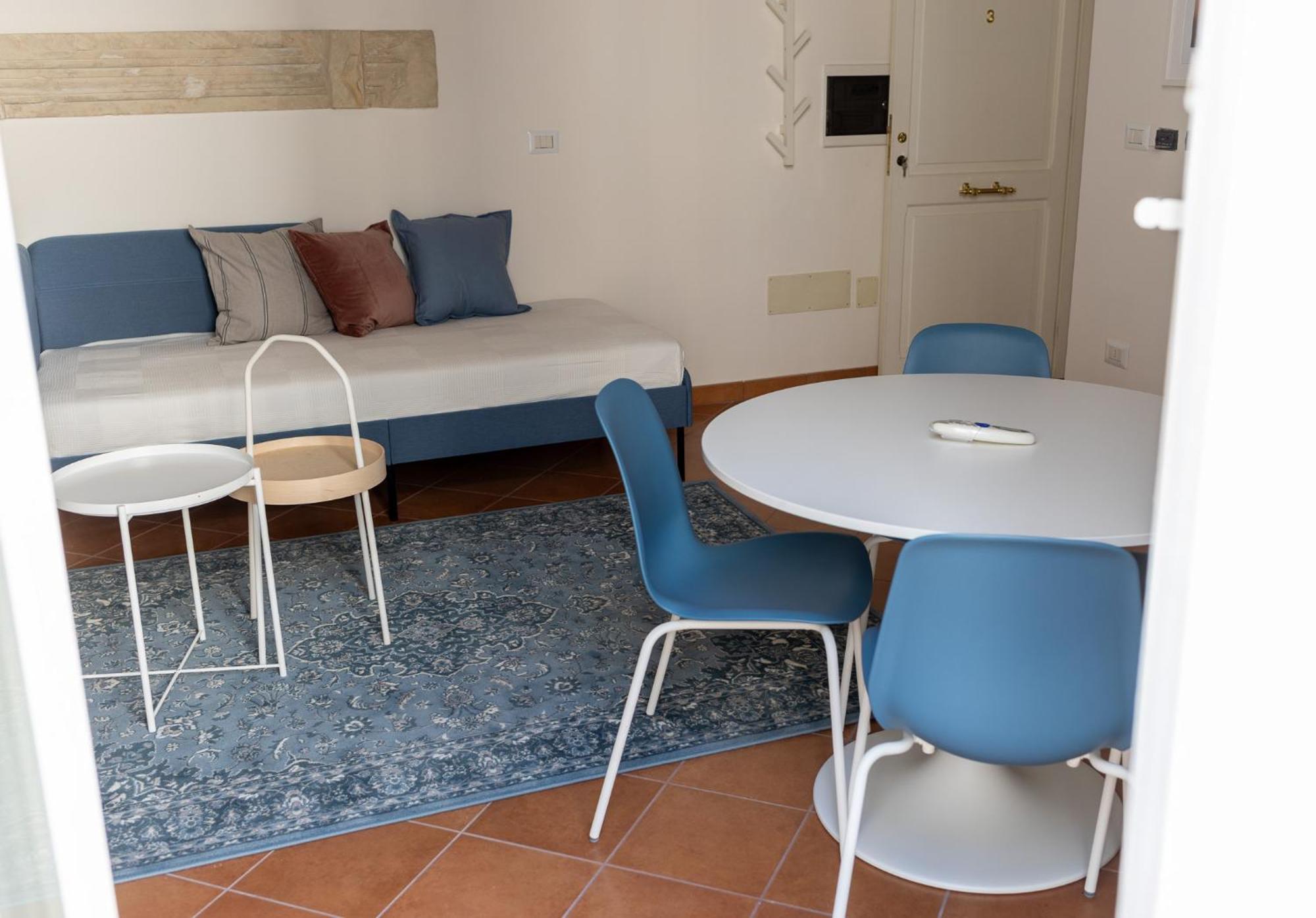 Palazzo Della Contessa - Suites & Breakfast Лечче Экстерьер фото